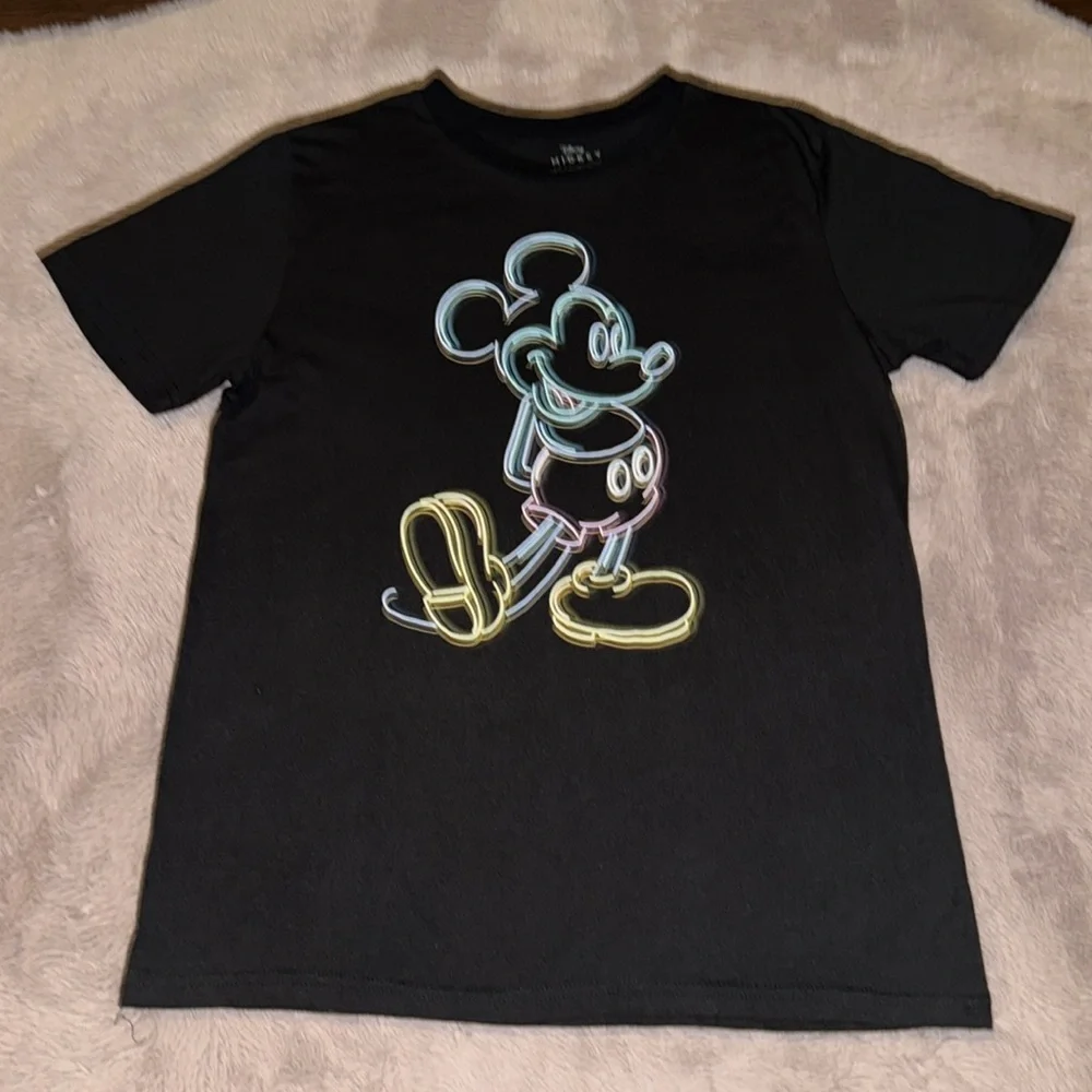 Disney Mickey Mouse black shortsleeve T-shirt mens neon DisneyLand DisneyWorld L - Picture 2 of 6